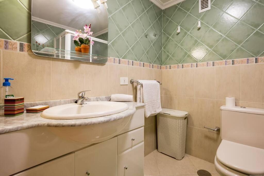 First Line Beach Apartment Puerto de la Cruz  Esterno foto
